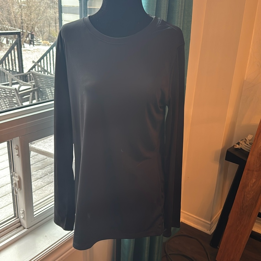 Hanes Sport black long sleeve tee. Woman's XL